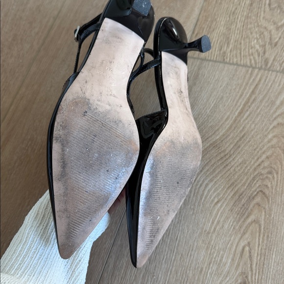 Steve Madden Black Patent Leather kitten Heels - Picture 5 of 5